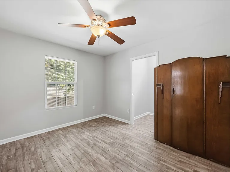 2814 Francis St — Photo 11