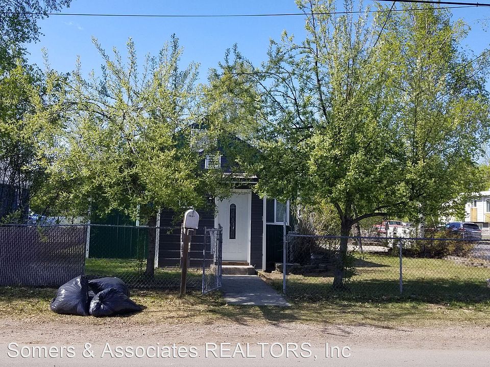 1st image of 1502 Turner St