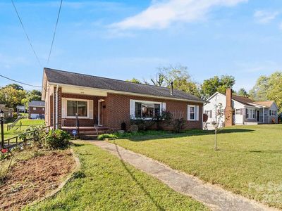 209 Park St, Morganton, NC, 28655