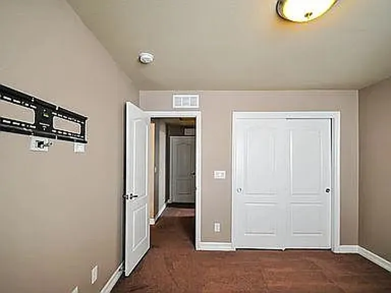 8229 S Country Club Pkwy — Photo 13