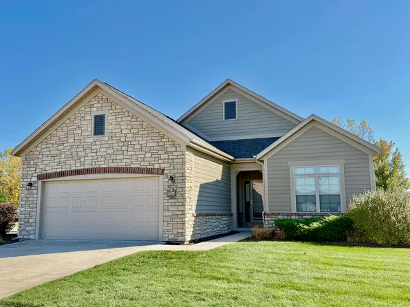 2475 E Glenhurst Ln, Appleton, WI 54913