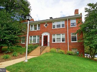 1782 N Troy St APT 703, Arlington, VA 22201