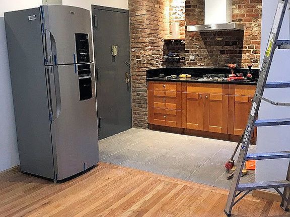 5th image of 90 Madison St #6