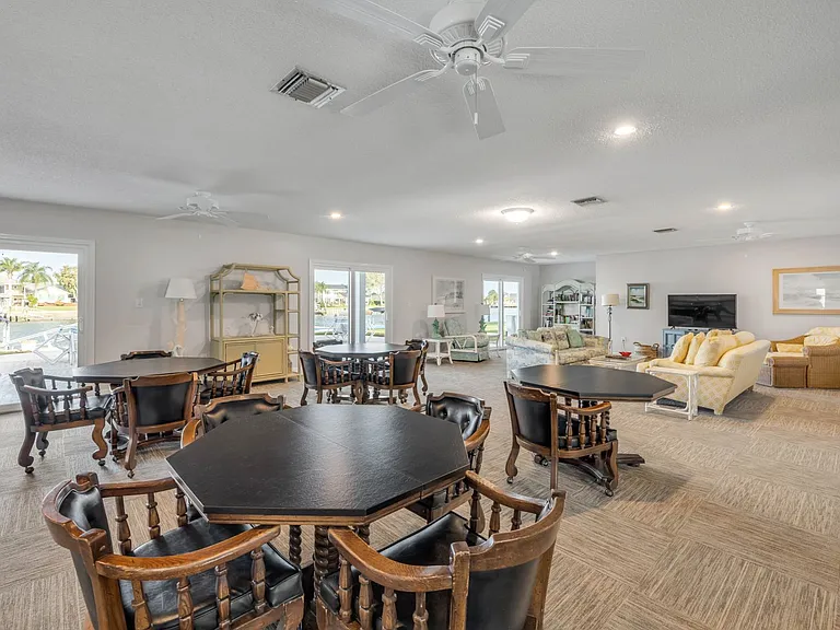315 N Causeway C304 — Photo 41