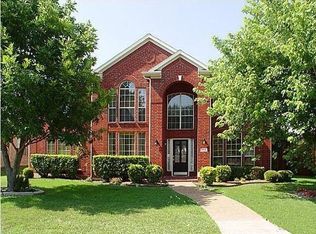 709 Player Dr, Plano, TX 75025