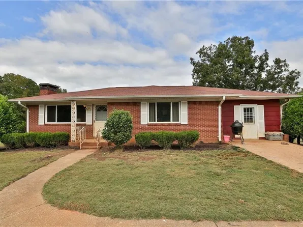 363 Nebo Rd, Dallas, GA 30157