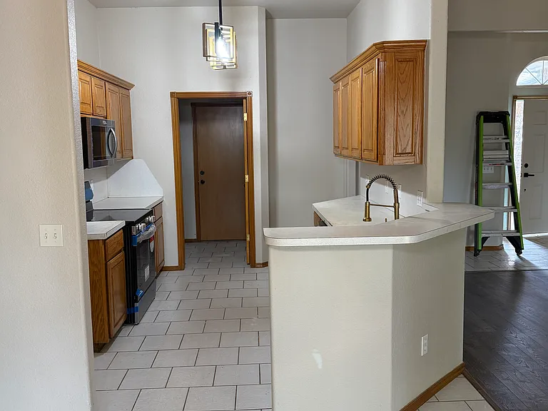 3005 Kaeylee Ln — Photo 10