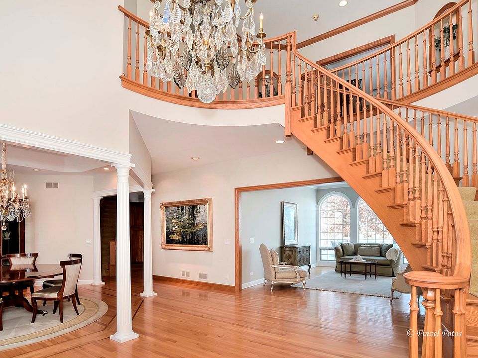 525 S Valley Hill Rd, Bull Valley, IL 60098 Zillow