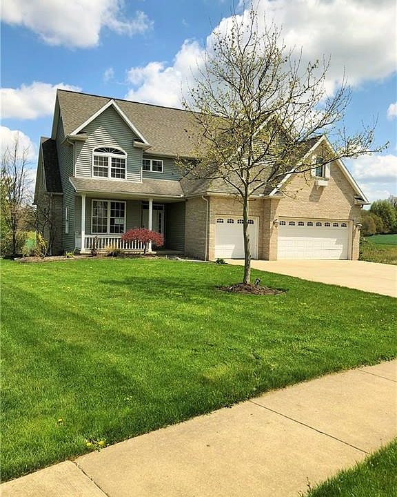 1st image of 662 Bricker Farms Ln