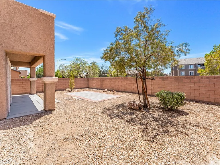 2621 Lazy Leopard Ct — Photo 25