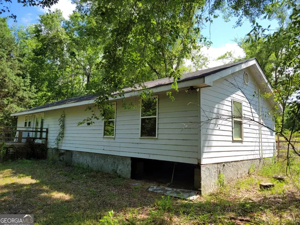 267 Quail Ridge Dr, Adrian, GA 31002