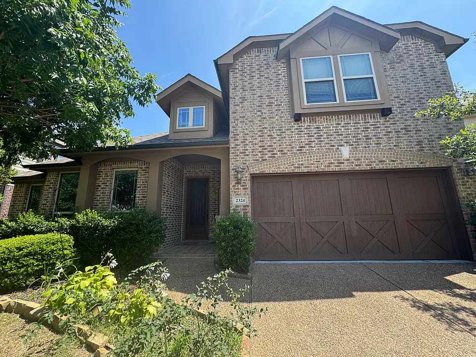 2324 Kemerton Dr