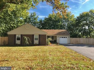 17321 Hughes Rd, Poolesville, MD 20837