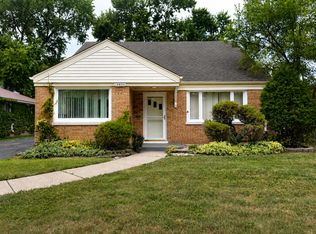 10834 S Keeler Ave, Oak Lawn, IL 60453