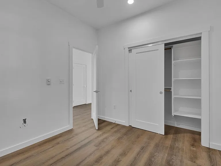 Saddle Lofts Apartments — Photo 89