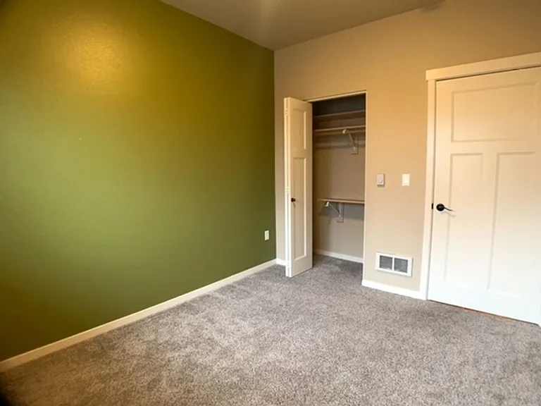 13905 SW Meridian St #310 — Photo 27