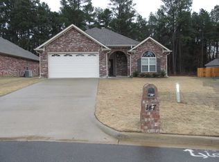 147 Waverly Cir, El Dorado, AR 71730