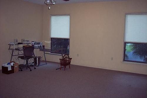 4th image of 204 Oak Ave