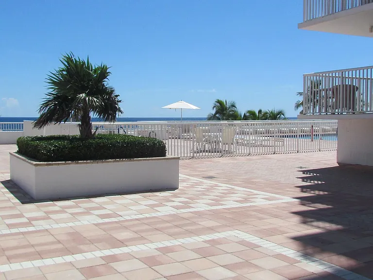 1370 S Ocean Blvd #1403 — Photo 40