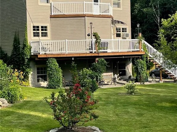 296 Upper Durham Rd, Saint Marys, NB E6C 1C9