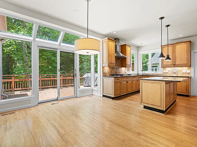 7926 Long Ridge Ct — Photo 12