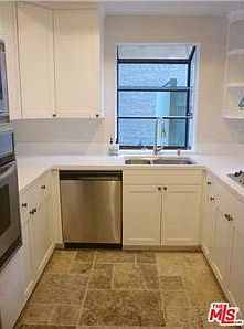 4th image of 2663 Centinela Ave Unit 105