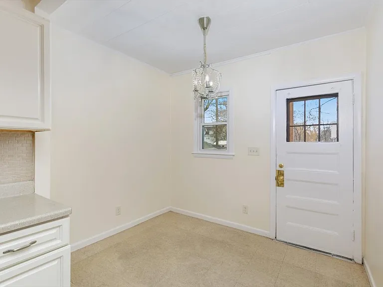 335 Salem St #2 — Photo 21