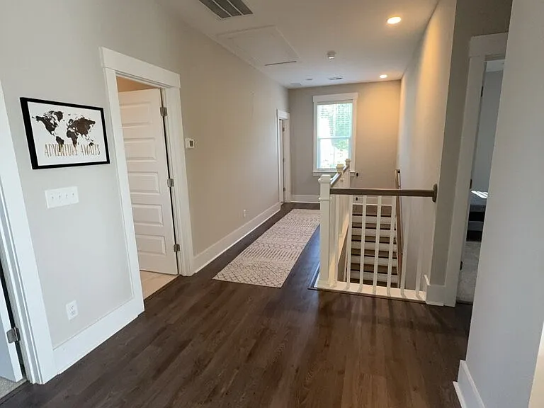 393 Oak Park St — Photo 33