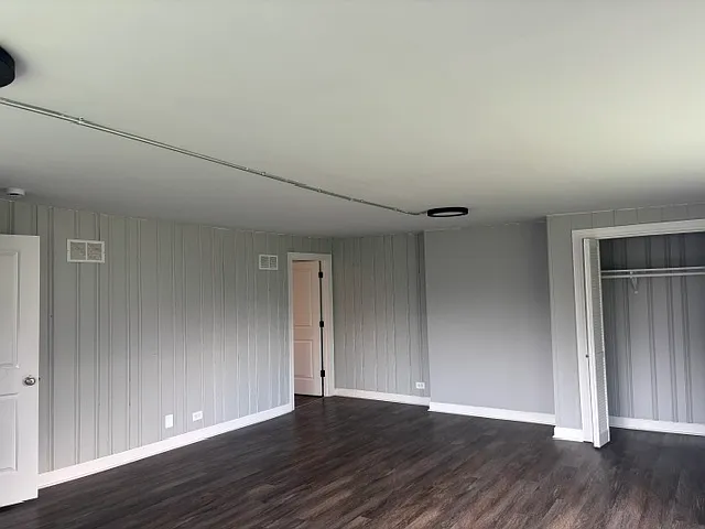 14441 Kolmar Ave — Photo 18