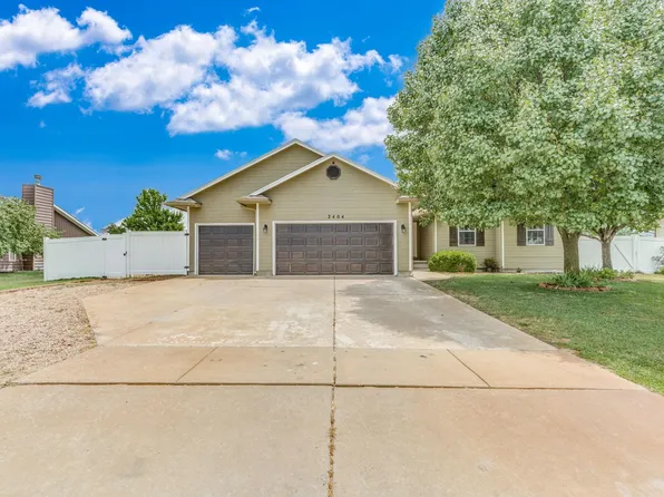 2404 King St, Hutchinson, KS 67502