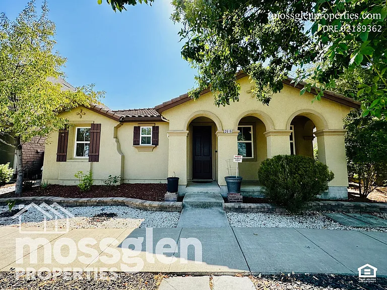 2616 Farmers Central Rd — Photo 1