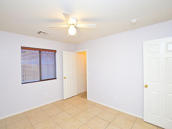 4th image of 45719 W Windmill Dr