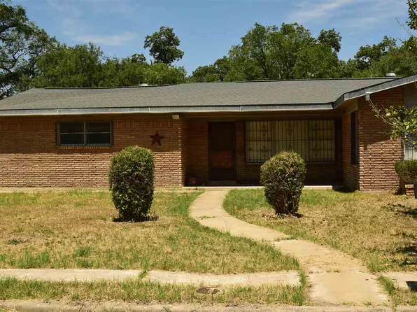 101 Serafini Dr, Del Rio, TX 78840