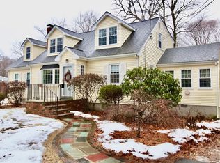 12 Connie Dr, Foxboro, MA 02035