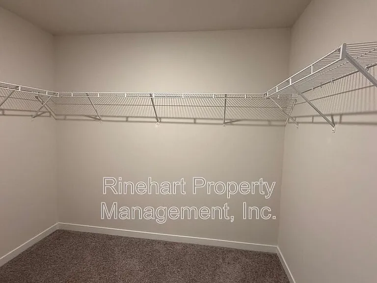 328 Ginsberg Rd — Photo 16