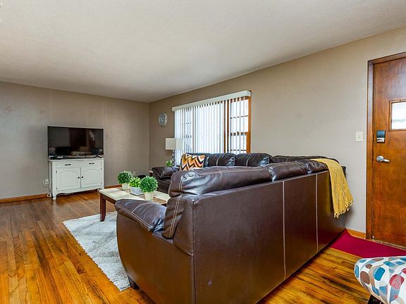 5th image of 5414 Homegardner Rd
