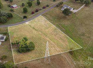 109 Ocean Dr, Shelby, NC 28152