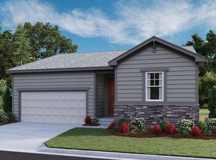 17 N Edge Cliff St, Castle Rock, CO 80104
