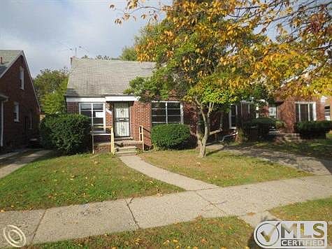 20025 KEYSTONE FRONT.JPG