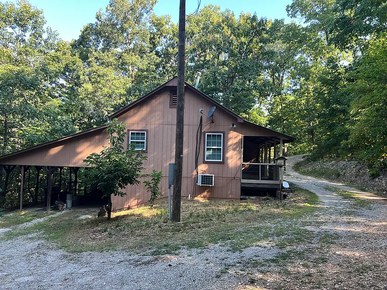 588 County Road 114 — Photo 14