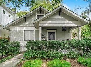 911 Woodland St, Houston, TX 77009