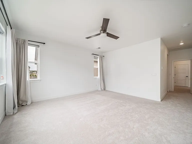 16596 Dry Camp Dr — Photo 18