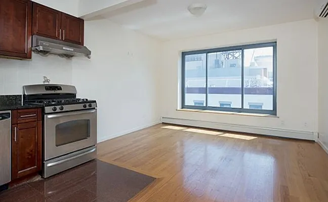 Rented by Compass | media 9