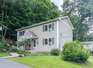 161 New River Rd, Manville, RI 02838