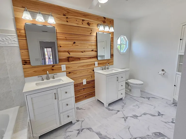 341 Bayshore Dr — Photo 35