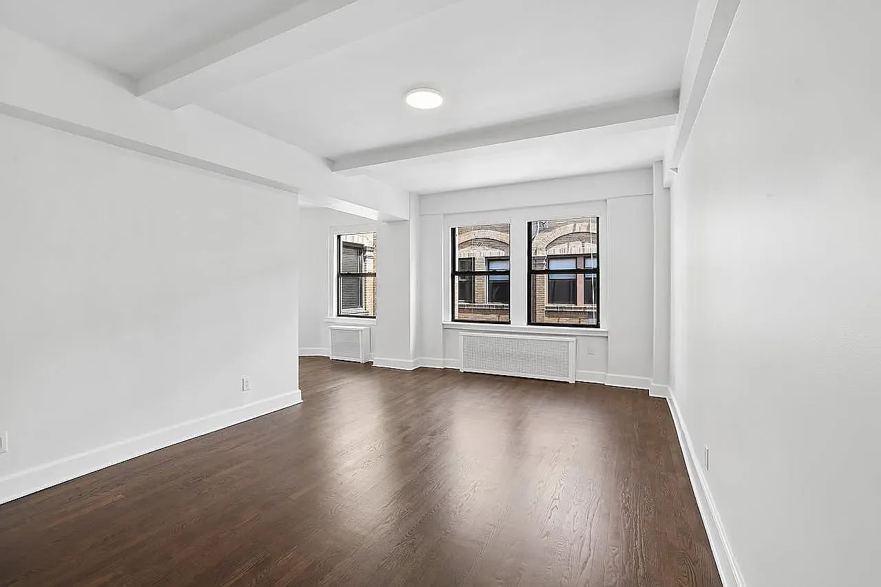 12 East 86th Street — Photo 3