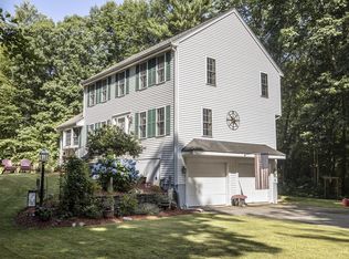 70 Tanglewood Dr, Bridgewater, MA 02324