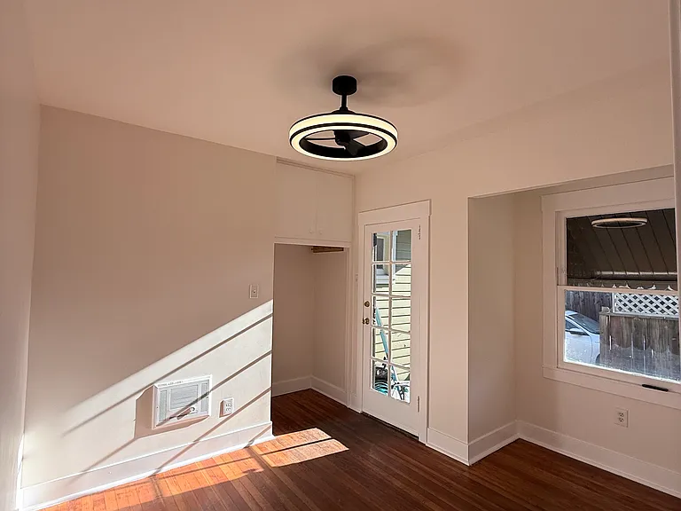 Entry, living room w new adjustable fan/light.