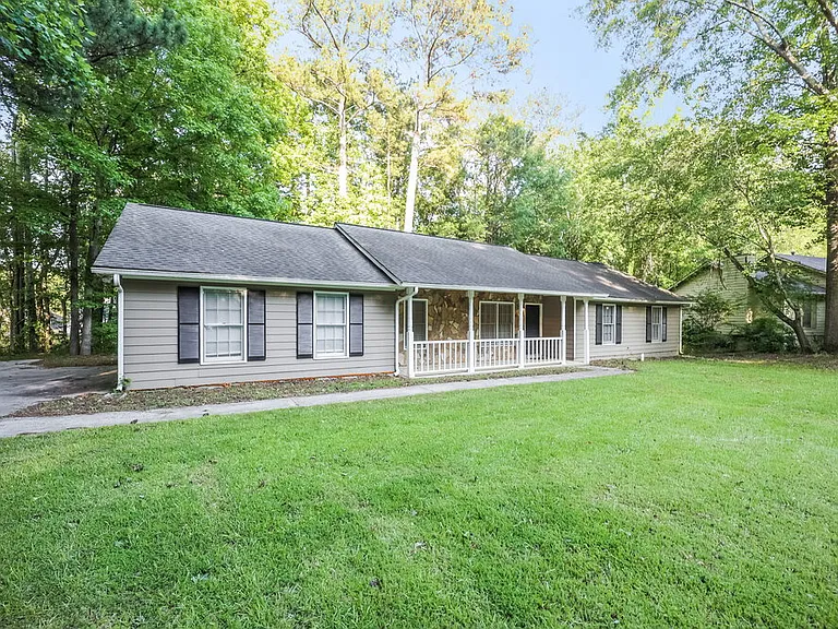 10916 Clearwater Dr — Photo 4