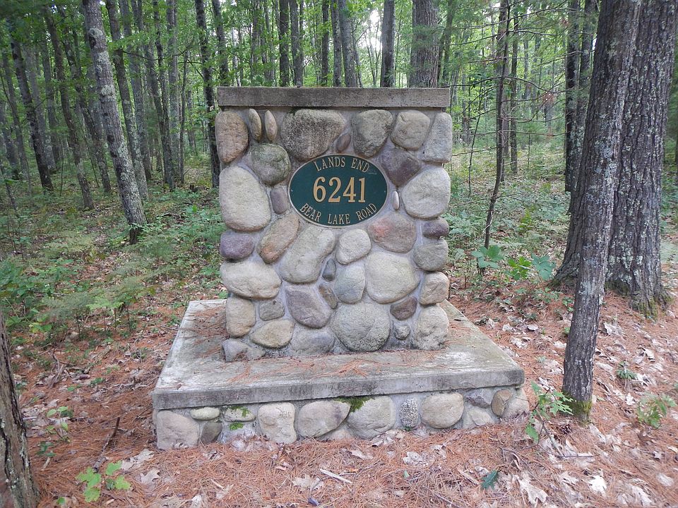 2nd image of 6241 Bear Lake Rd